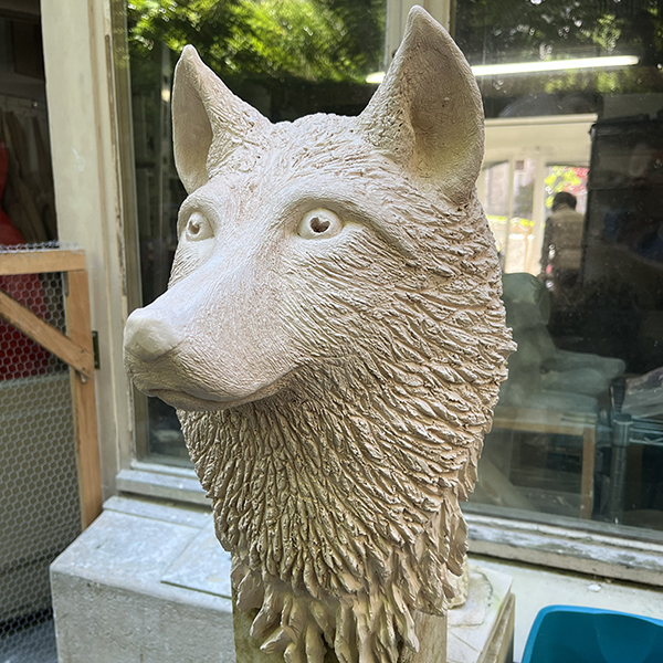 IZA - Isabelle Ardevol donne des cours de modelage en argile et de sculpture 