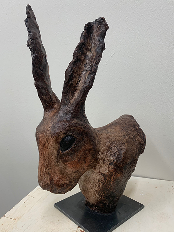 IZA - Isabelle Ardevol donne des cours de modelage en argile et de sculpture dans son atelier