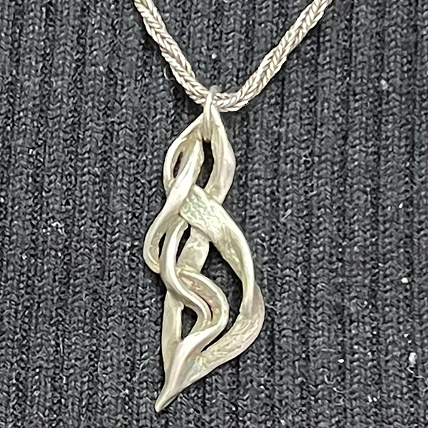 IZA - Isabelle Ardevol donne des cours de modelage en argile et de sculpture dans son atelier 