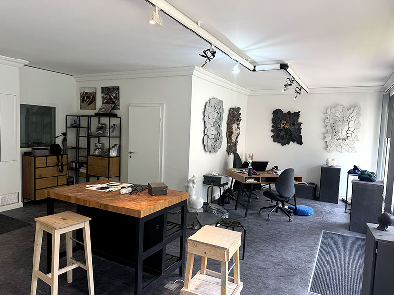 IZA - Isabelle Ardevol, atelier de sculpture a Pully, vue interieure