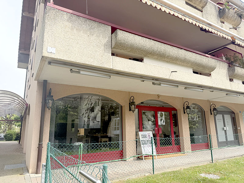 IZA - Isabelle Ardevol, atelier de sculpture a Pully, vue interieure