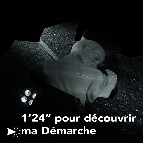 IZA, Isabelle Ardevol, femme artiste contemporain, sculpteure, sculptrice, art vers sculptures 2018-2023 en marbre, albatre et granit de la serie En-Terres Chaotiques, Le réchauffement climatique, l’impact de l’être humain sur la planète, et le mal-être de notre société sont ses inspirations - Sculpteure et art contemporain, Lausanne